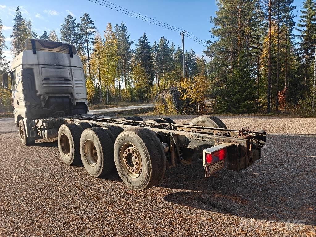 MAN TGX 35.560 شاحنات أشجار