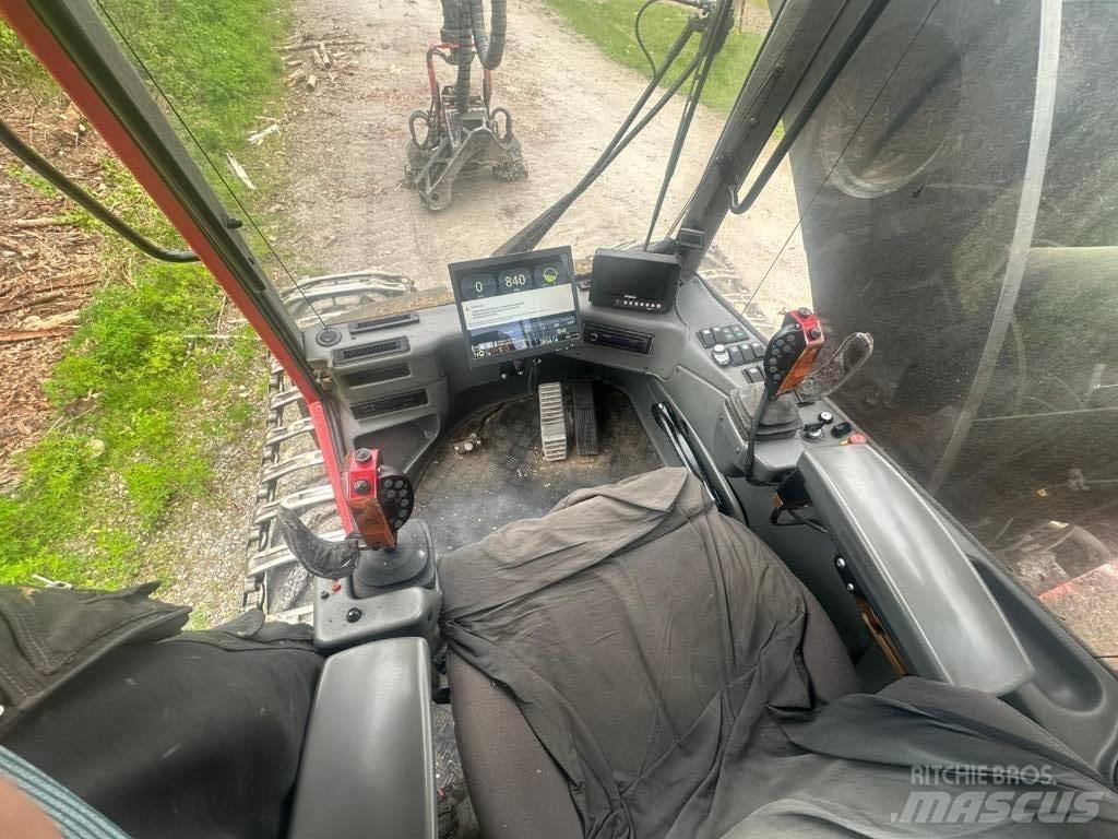Komatsu 911.4 حصادات