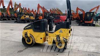 Bomag BW 130 AD مداحل ثنائية الاسطوانة