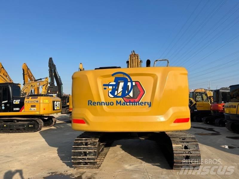 CAT 320GC حفارات زحافة