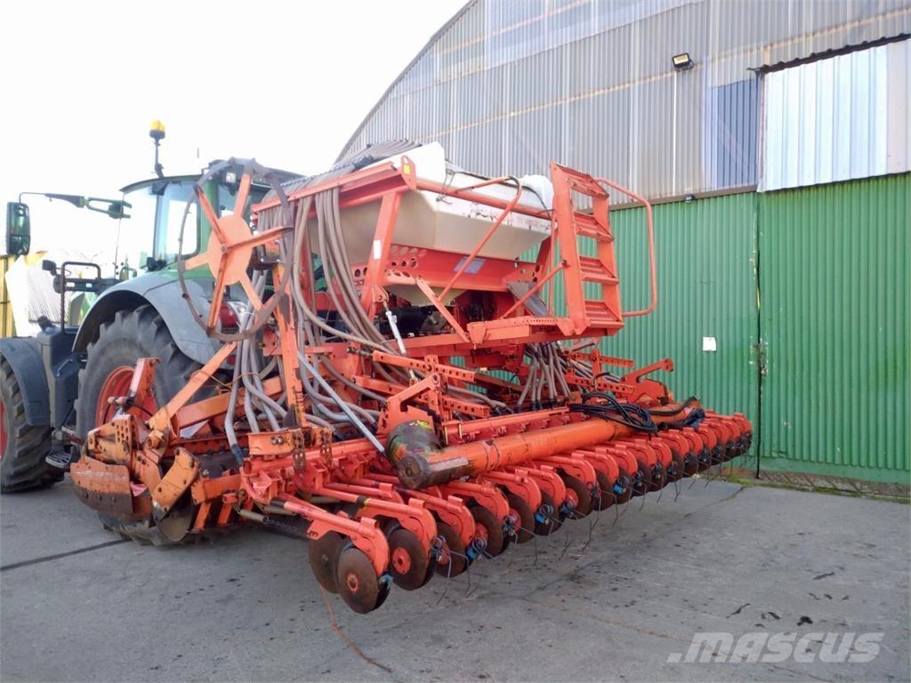 Kuhn Venta TI 450 مثاقيب مدمجة