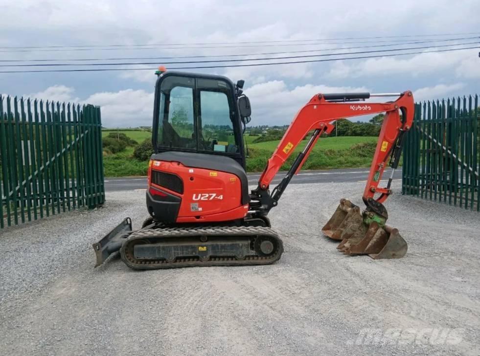 Kubota U 27-4 حفارات صغيرة أقل من 7 طن (حفارات صغيرة)