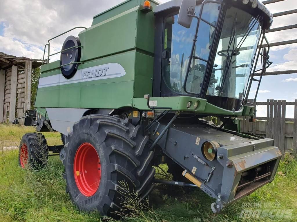 Fendt 5220 E حصادات
