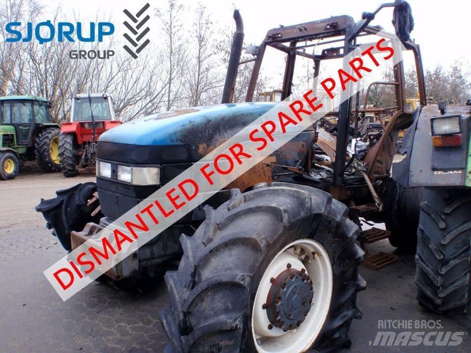 New Holland 8560 الجرارات