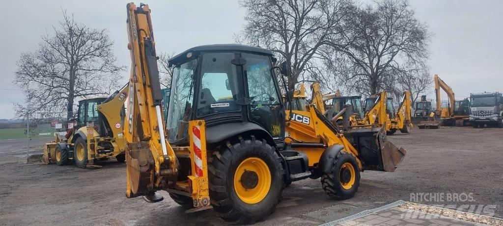 JCB 3 CX لوادر ذات جرافات عكسية