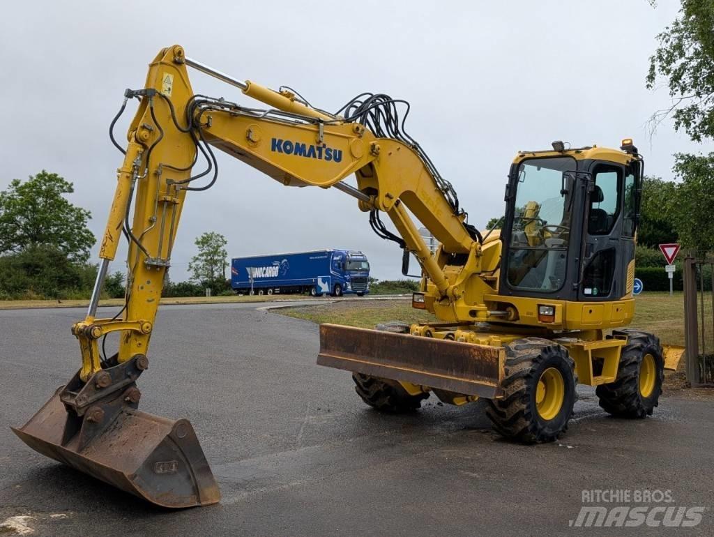 Komatsu PW 98 MR-8 حفارات بعجل