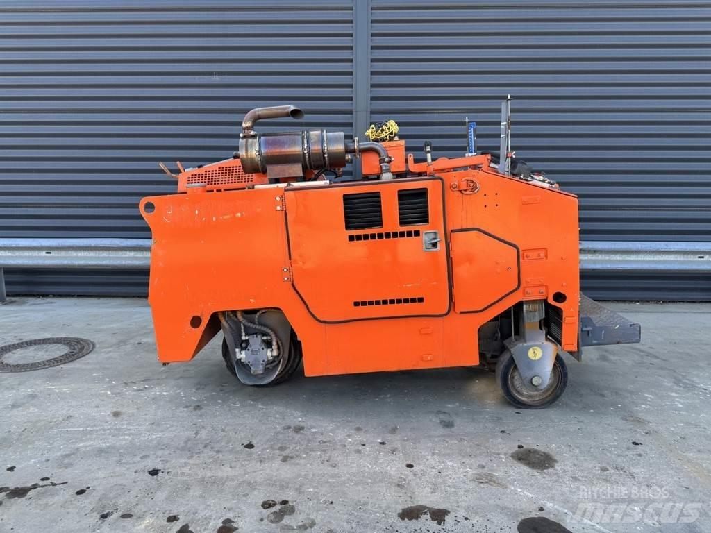 Wirtgen W 350 ماكينات الكشط البارد للأسفلت