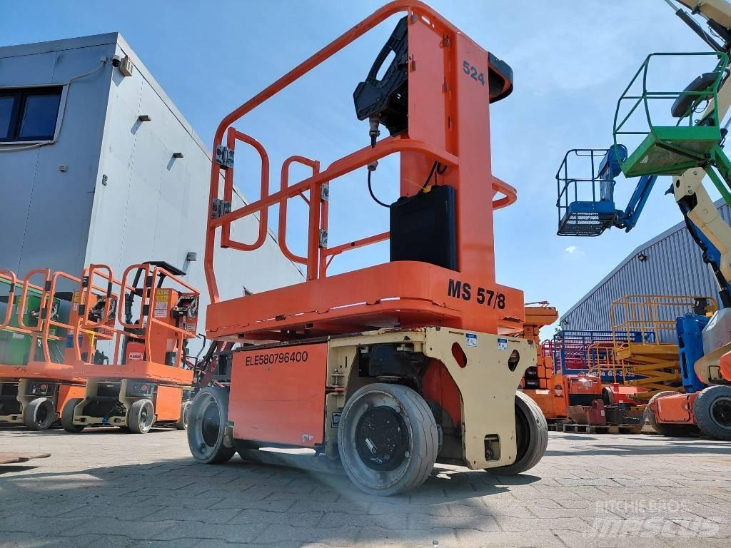 JLG 1230 ES رافعات مقصية الشكل