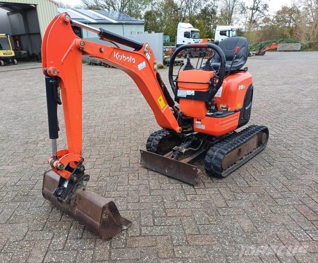 Kubota U 10-3 حفارات صغيرة أقل من 7 طن (حفارات صغيرة)