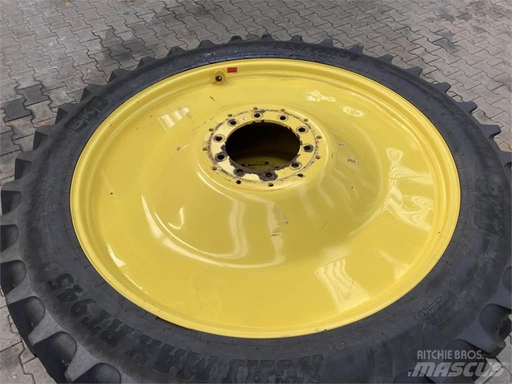 BKT 320/90R54 الإطارات والعجلات والحافات