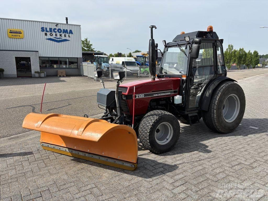 Case IH IH 2130 الجرارات