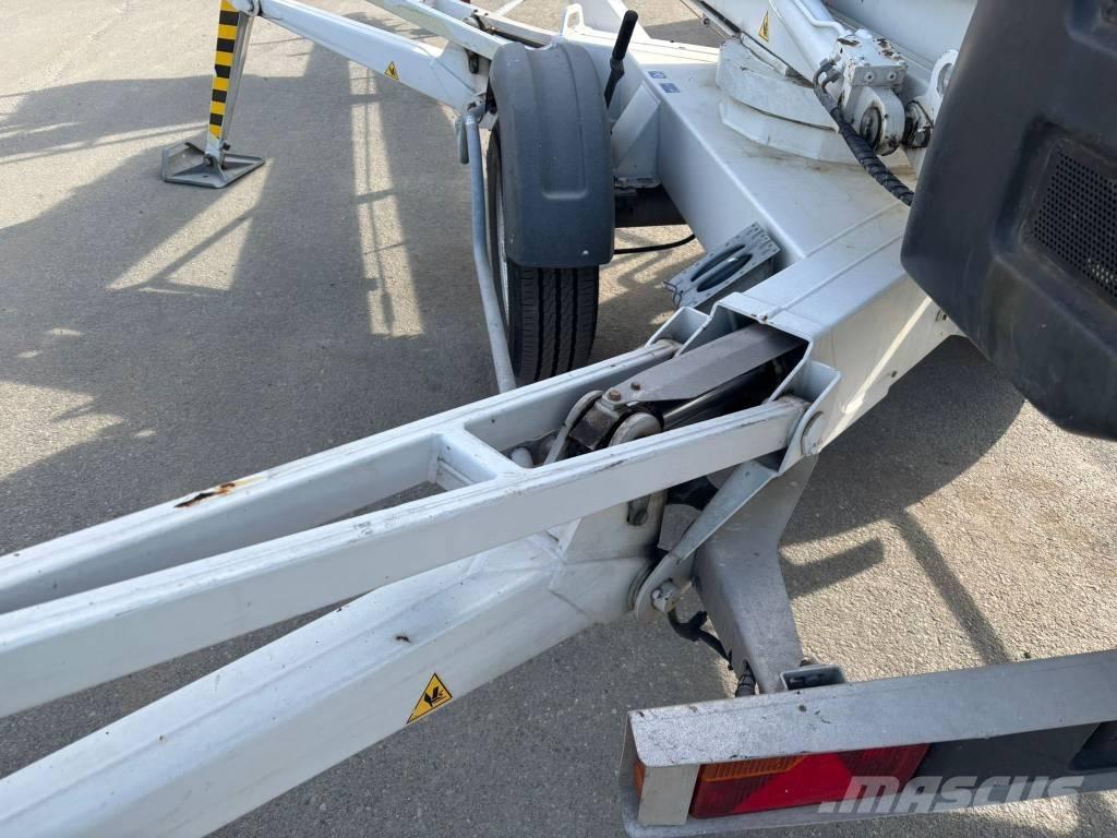 Dino 210 XT المنصات الهوائية المثبتة على مقطورة