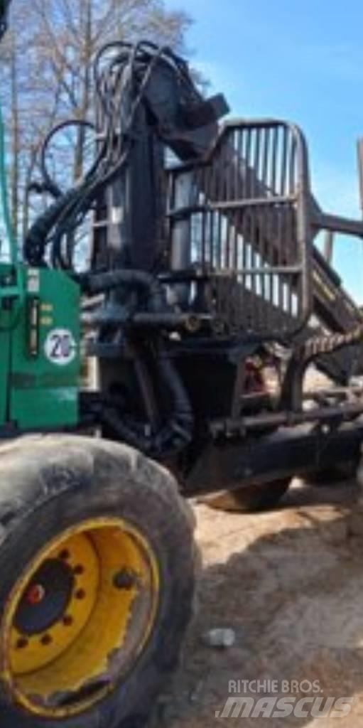 Timberjack 1110D شاحنات