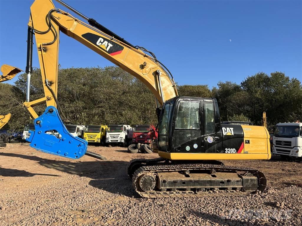 CAT 320 DL حفارات زحافة