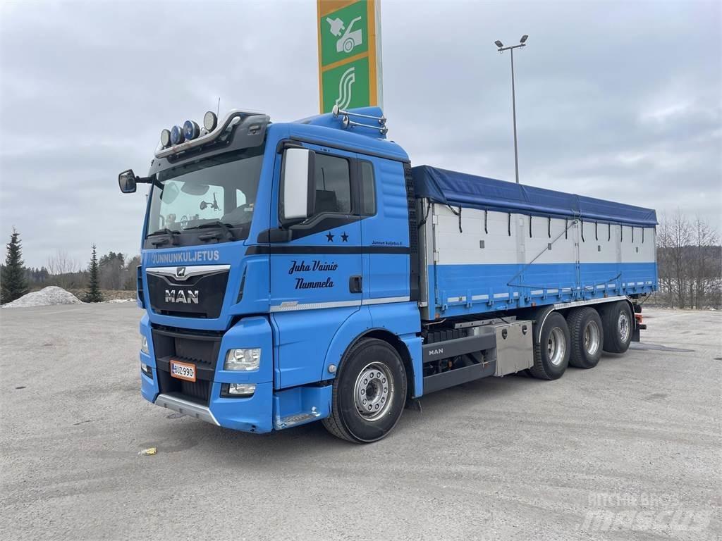 MAN TGX 35.560 شاحنات المزارع / الحبوب