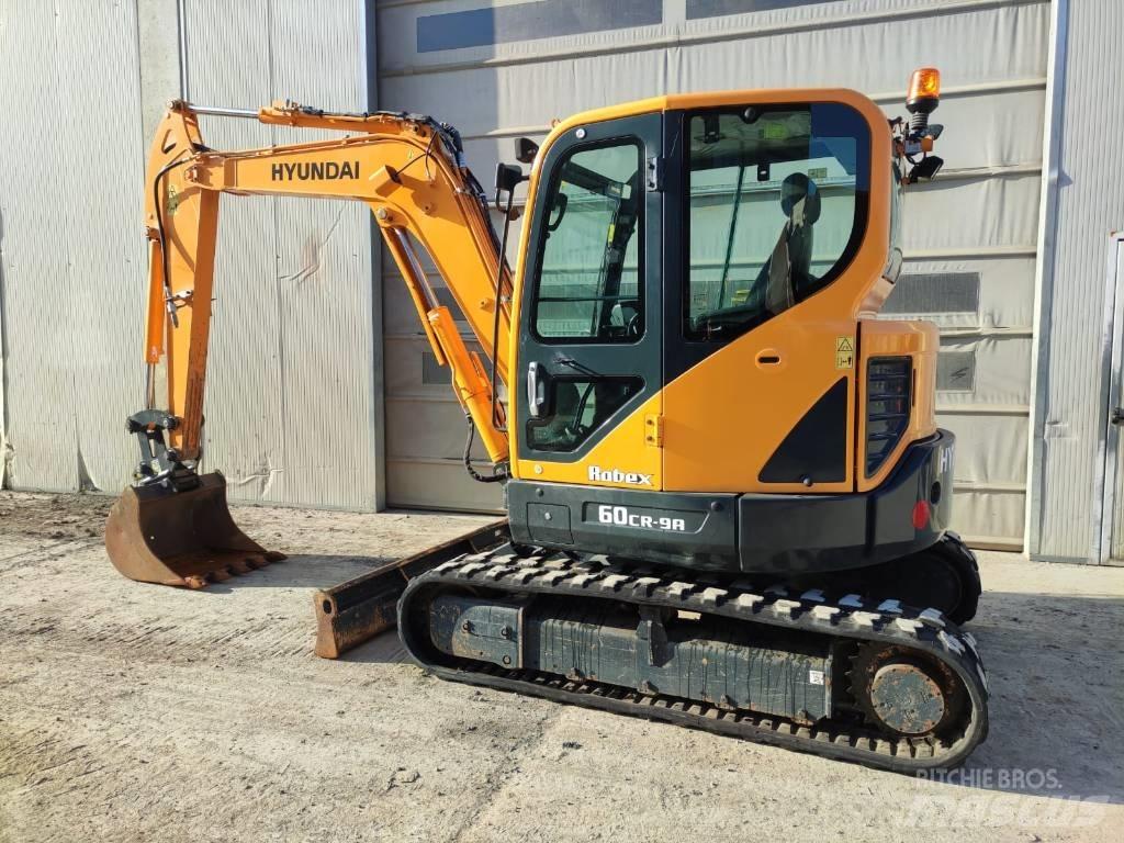 Hyundai R60CR-9A حفارات صغيرة أقل من 7 طن (حفارات صغيرة)