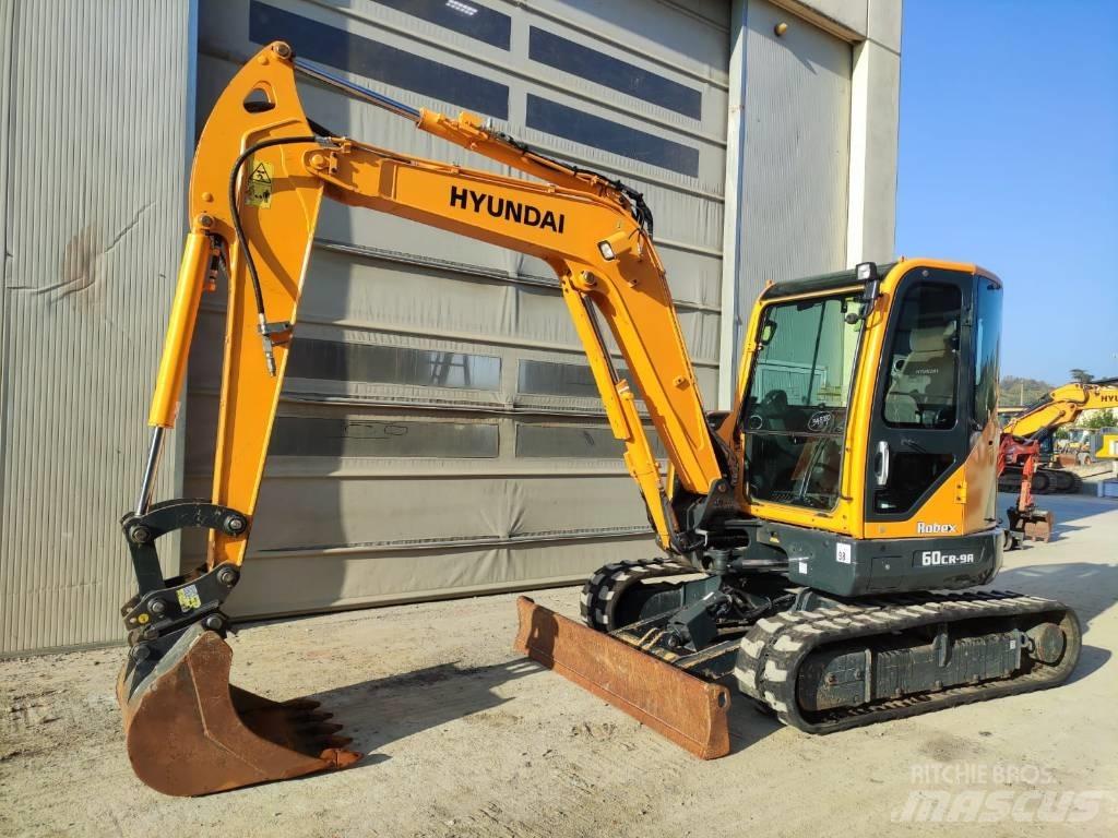 Hyundai R60CR-9A حفارات صغيرة أقل من 7 طن (حفارات صغيرة)