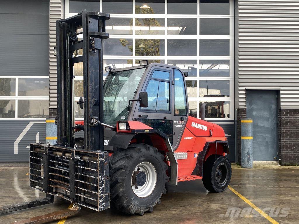 Manitou MC50 Turbo شاحنات الطرق الوعرة