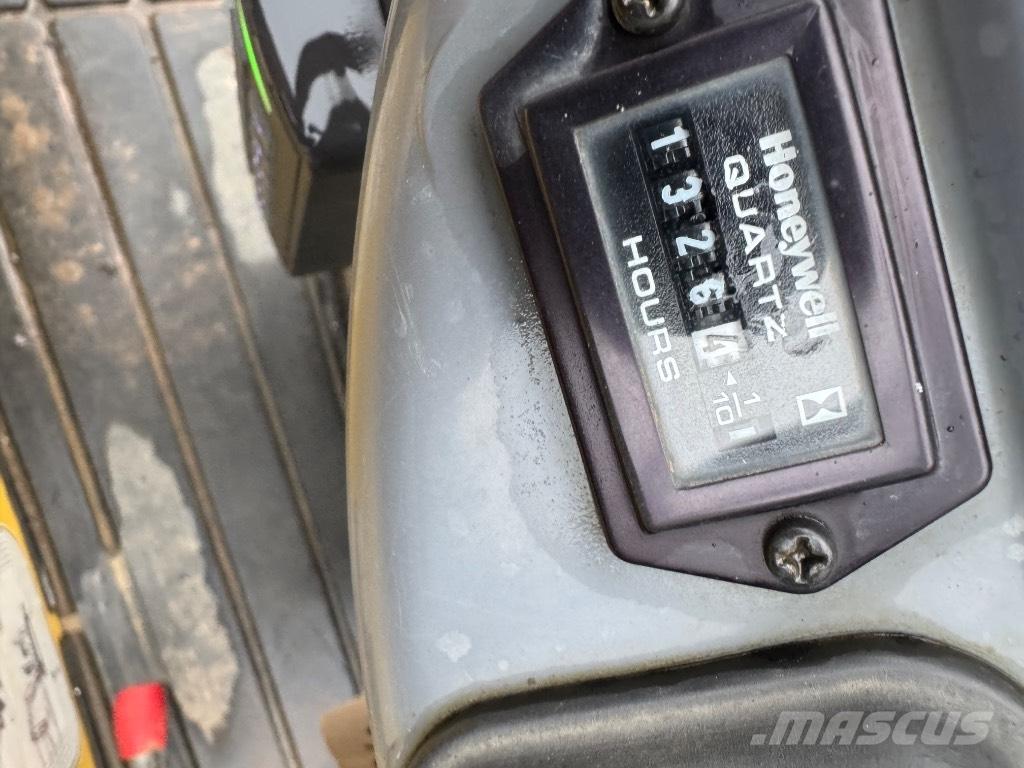 Yanmar SV08 (AH814) حفارات صغيرة أقل من 7 طن (حفارات صغيرة)