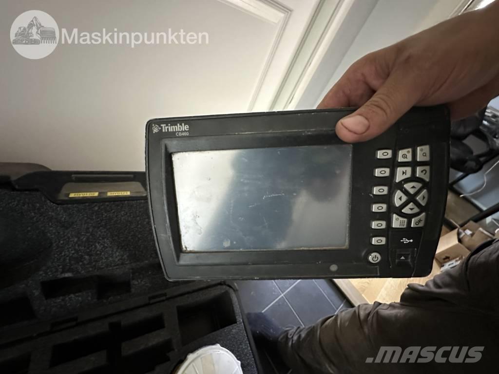 Volvo EC 290 C L حفارات زحافة