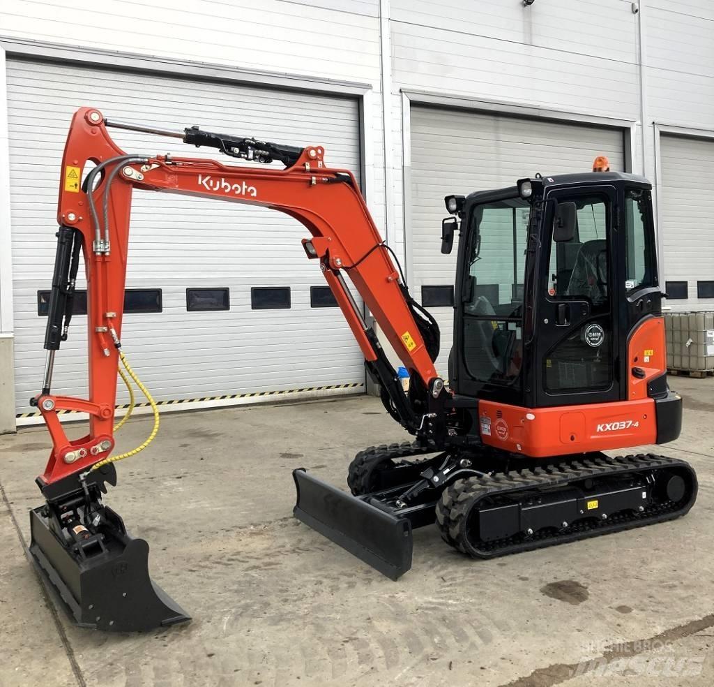 Kubota KX037-4 حفارات صغيرة أقل من 7 طن (حفارات صغيرة)