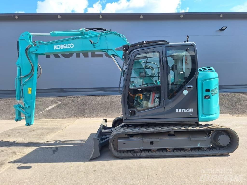 Kobelco SK75SR-7 حفارات وسط 7 طن - 12 طن
