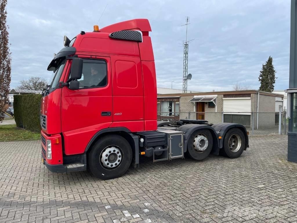 Volvo FH 12 وحدات الجر
