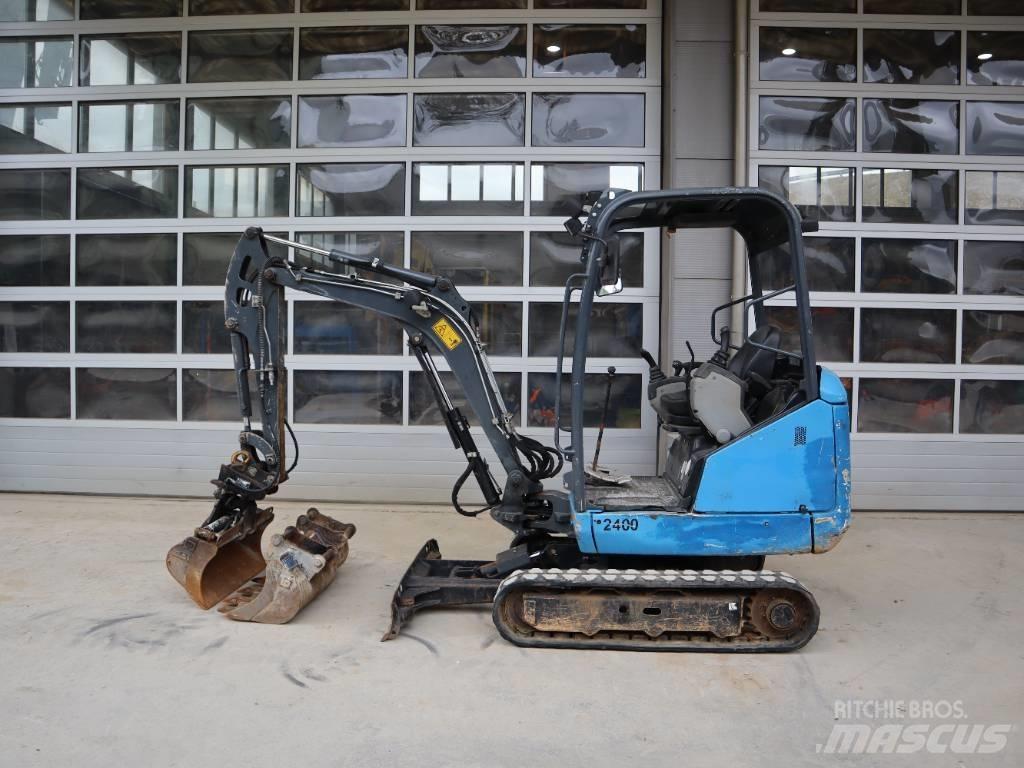 CAT 301.7 D حفارات صغيرة أقل من 7 طن (حفارات صغيرة)