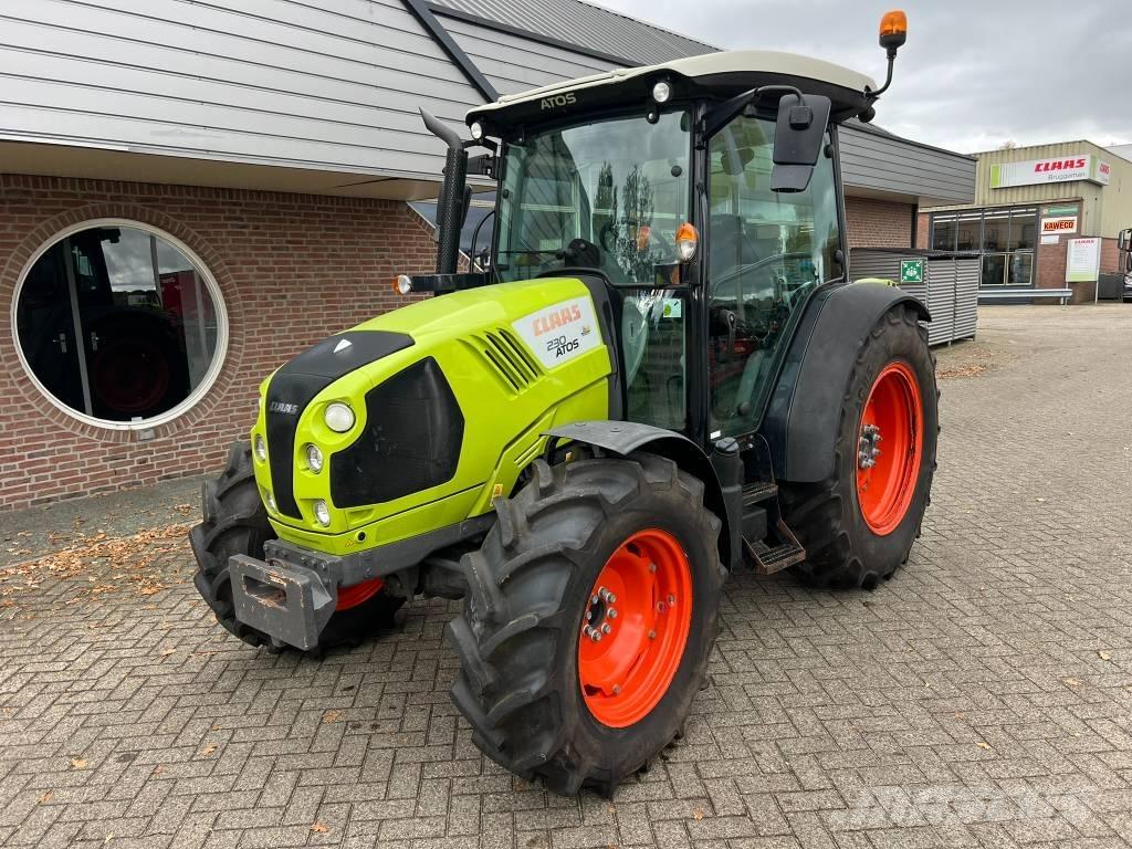 CLAAS Atos 230 الجرارات