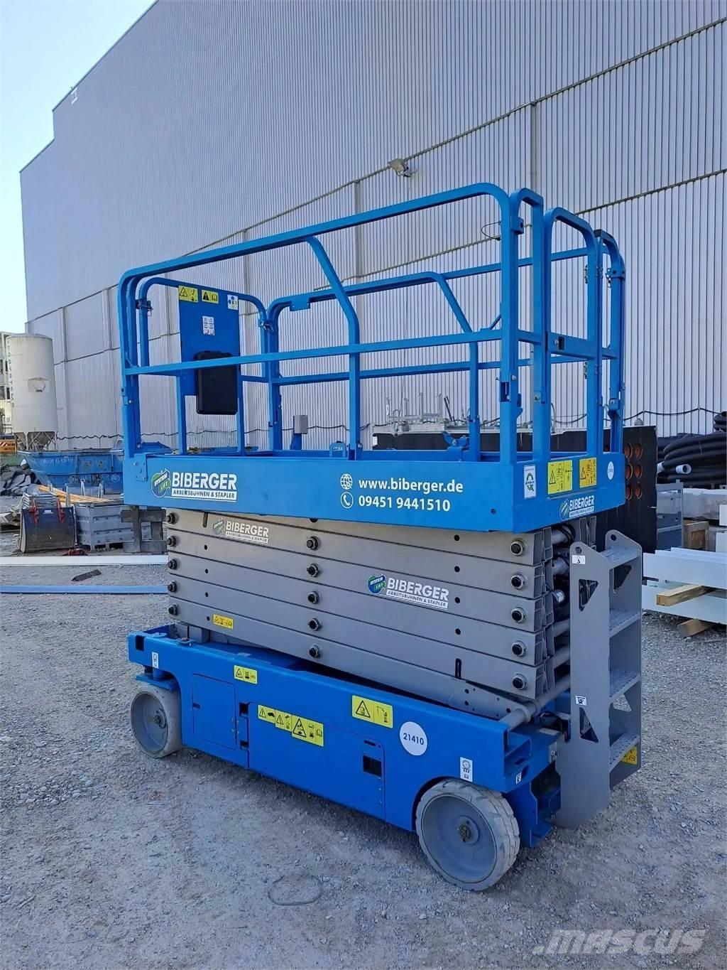 Genie GS 4047 رافعات مقصية الشكل