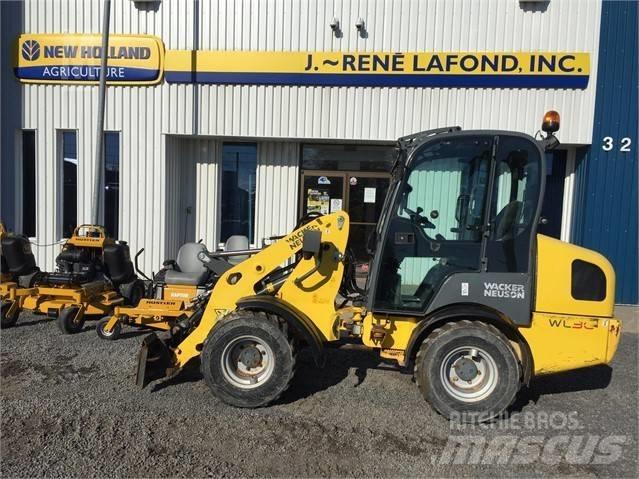 Wacker Neuson WL30 لوادر بعجل