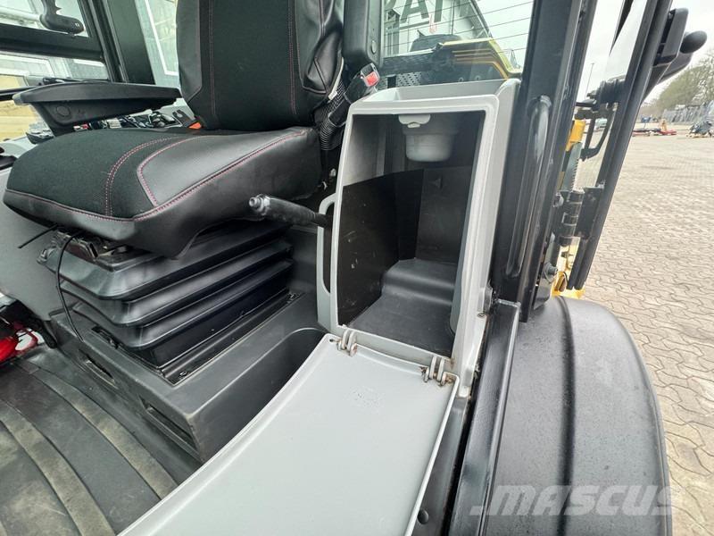 CAT 906M Cat 906M لوادر بعجل