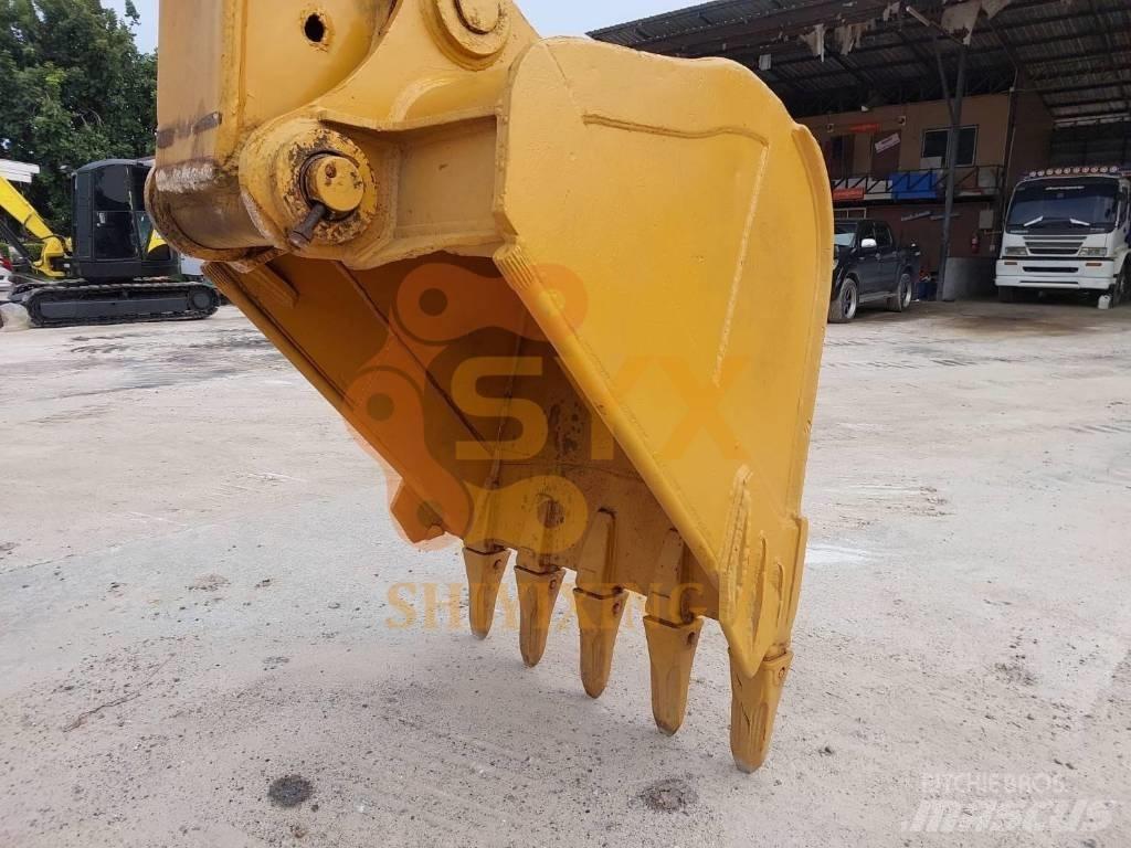 CAT 320 C حفارات زحافة