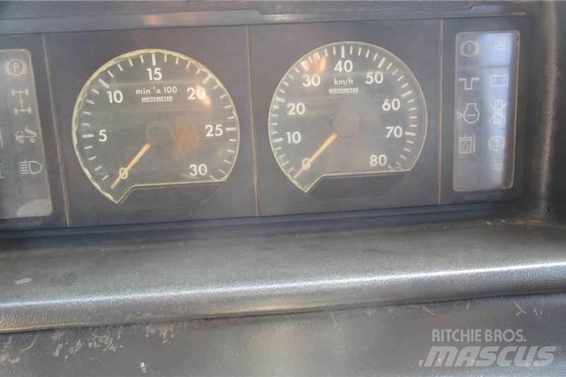 Bell B20C 6X4 شاحنات ذات صهاريج