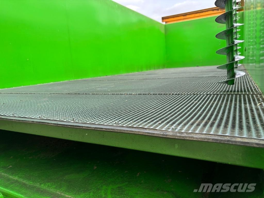 Turbodan TD15 مقطورات قلابة