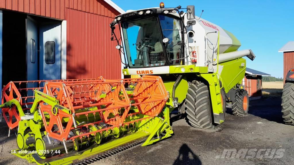 CLAAS Tucano 430 APS حصادات