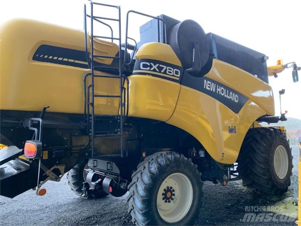 New Holland CX780 حصادات