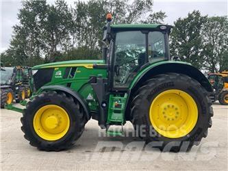 John Deere 6195 R الجرارات