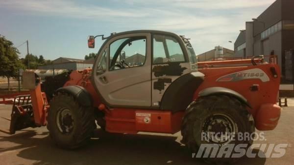 Manitou MT1840 مناولات متداخلة
