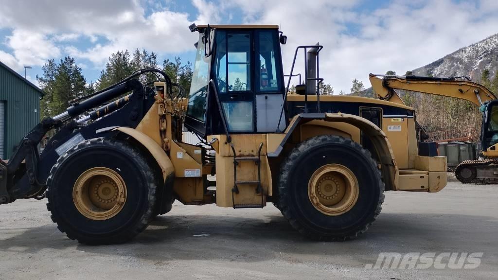 CAT 962 G لوادر بعجل