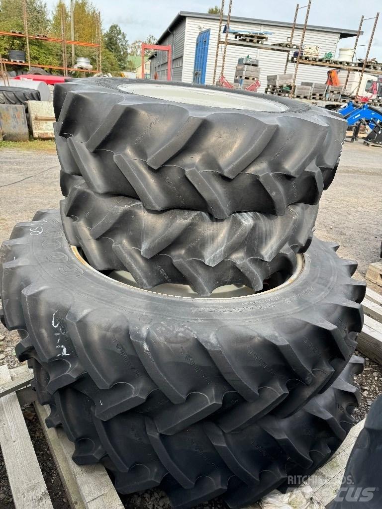 Goodyear 13.6R38 الإطارات والعجلات والحافات