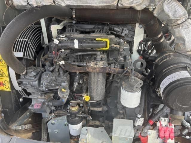 CASE 21 F لوادر بعجل