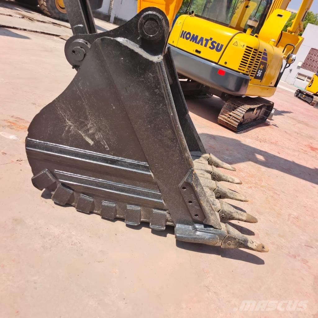 Sany SY 335 H حفارات زحافة