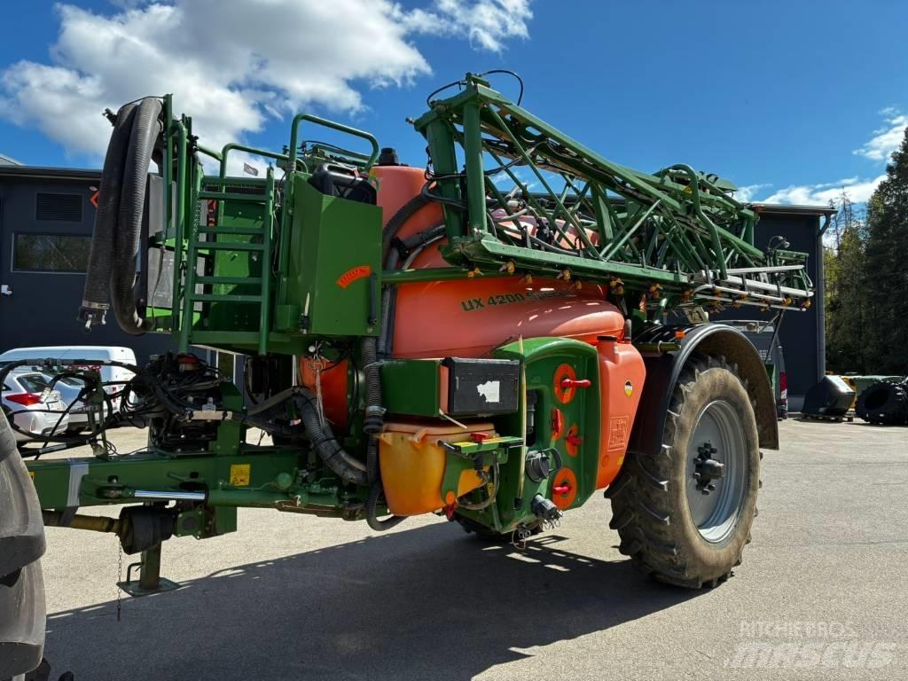Amazone UX 4200 الرشاشات