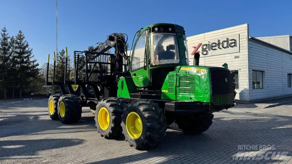John Deere 1510 E شاحنات