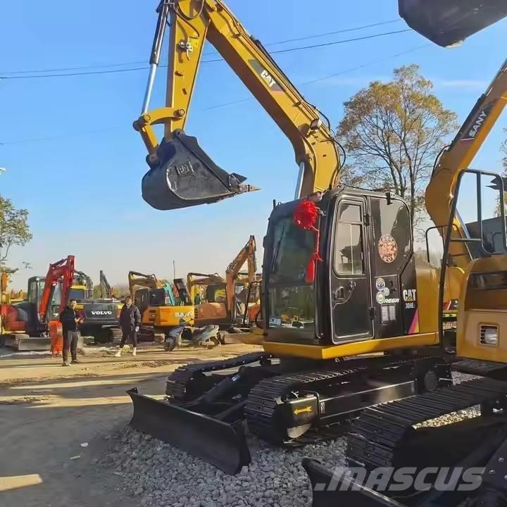 CAT 308E حفارات زحافة