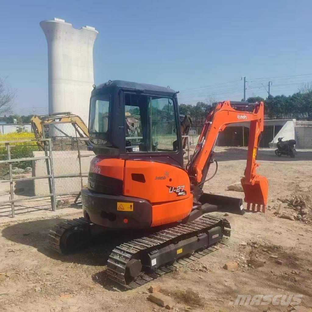 Kubota U 27 حفارات صغيرة أقل من 7 طن (حفارات صغيرة)