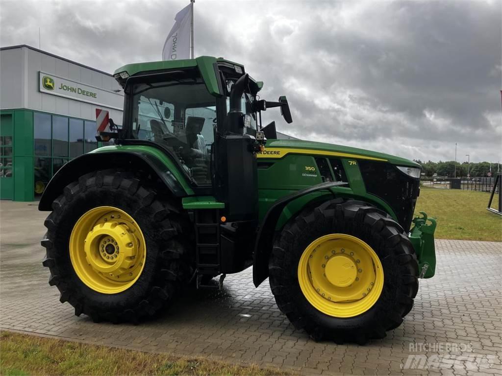 John Deere 7R 350 الجرارات