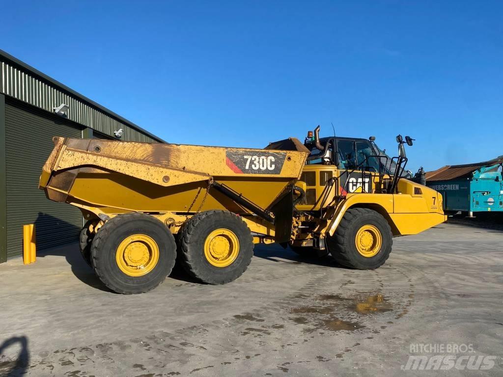 CAT 730 C ساحبات مفصلية