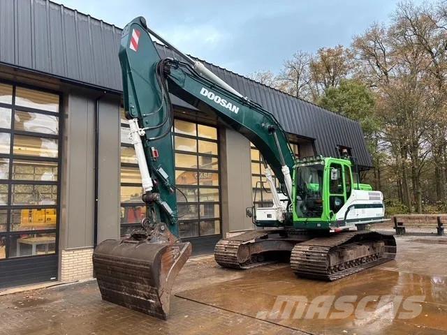 Doosan DX 255 LC-5 حفارات زحافة